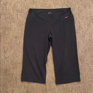 Nike Dri-Fit capri leggings